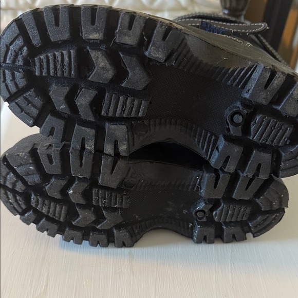 Kids Black Winter Boots - Picture 5 of 7